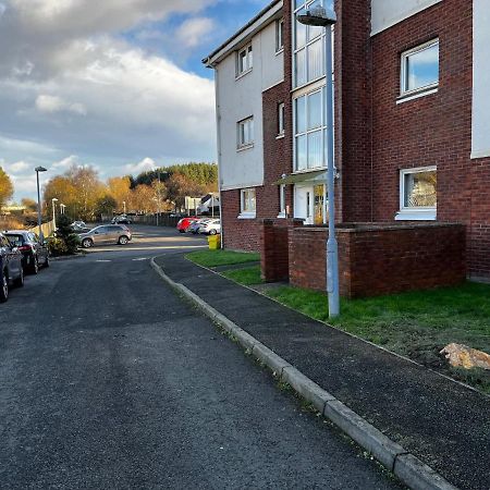 Flat Three, 212 Eaglesham Road, East Kilbride, Glasgow Екстер'єр фото